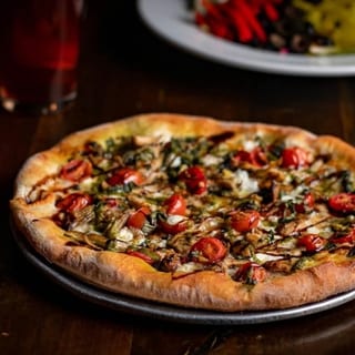 10" Caprese Pizza