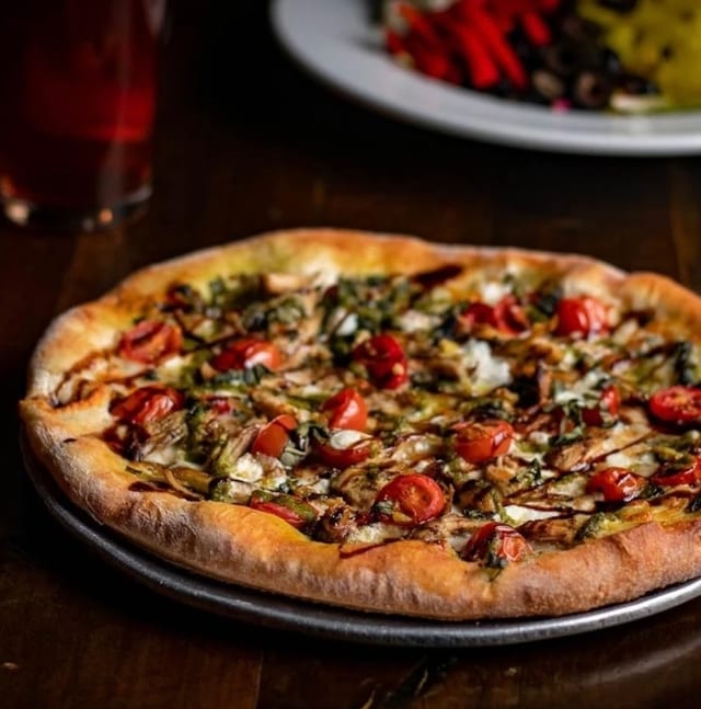 10" Caprese Pizza.